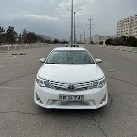 Toyota Camry 2012