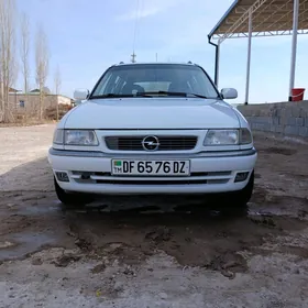 Opel Astra 1995