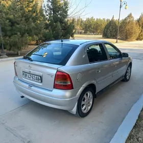 Opel Astra 2002