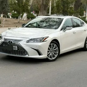 Lexus ES 350 2020