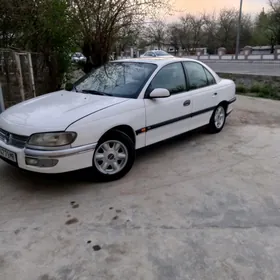 Opel Omega 1996