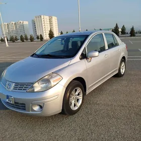 Nissan Versa 2010