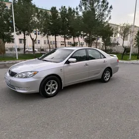 Toyota Camry 2003