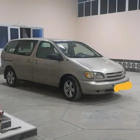 Toyota Sienna 2000