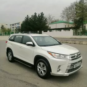 Toyota Highlander 2015