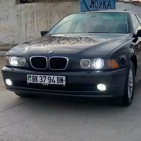 BMW E39 2001