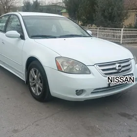 Nissan Altima 2003