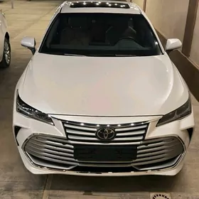 Toyota Avalon 2022