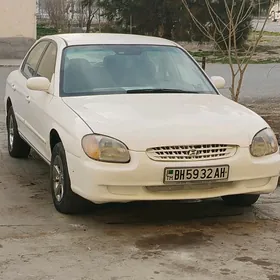 Hyundai Sonata 1999