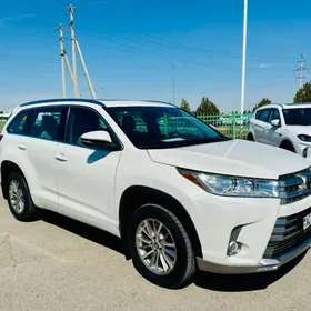 Toyota Highlander 2017