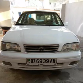 Toyota Camry 1995