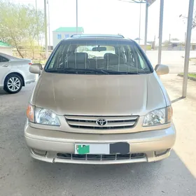 Toyota Sienna 2000