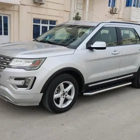 Ford Explorer 2016