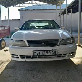 Nissan Maxima 1995