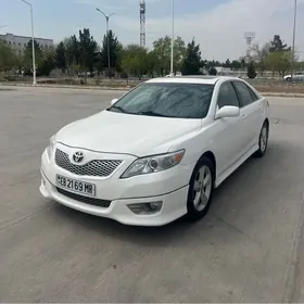 Toyota Camry 2010