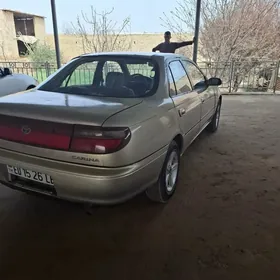 Toyota Carina 1992