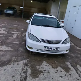 Toyota Camry 2005