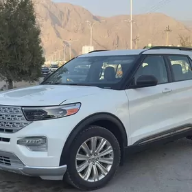 Ford Explorer 2021