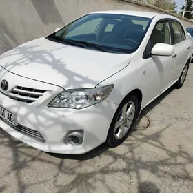 Toyota Corolla 2013