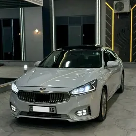 Kia Cadenza 2017