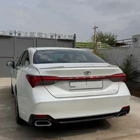 Toyota Avalon 2021