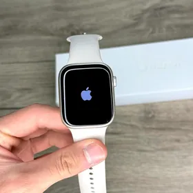 Apple Watch 7 45mm 84%Silver