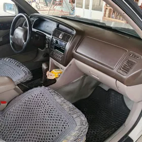 Toyota Avalon 1996