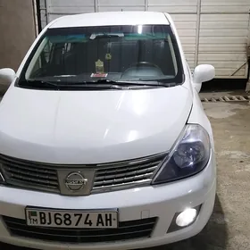 Nissan Versa 2010