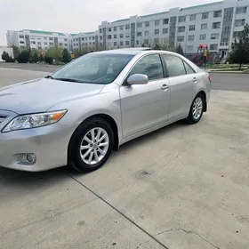 Toyota Camry 2010