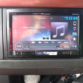 pioneer Avh 8400 BT