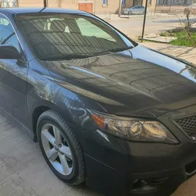 Toyota Camry 2010