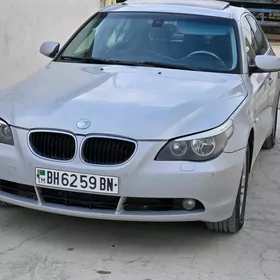 BMW E60 2003