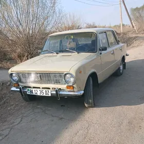 Lada 2104 1988