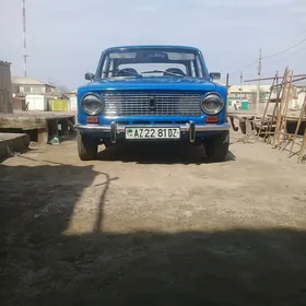 Lada 2104 1980