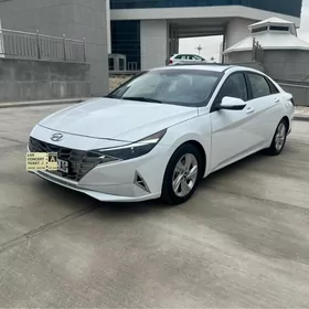 Hyundai Elantra 2021