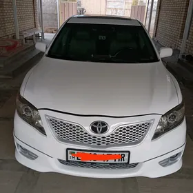 Toyota Camry 2011