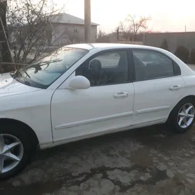 Hyundai Sonata 1998