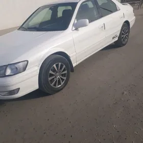 Toyota Camry 2001