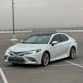 Toyota Camry 2022