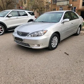 Toyota Camry 2005