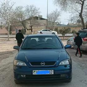 Opel Astra 2003