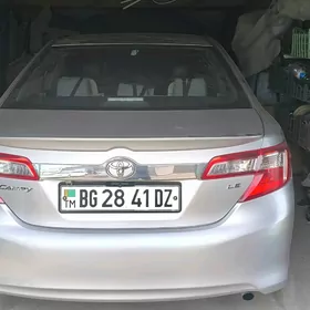 Toyota Camry 2012