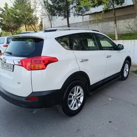 Toyota RAV4 2014