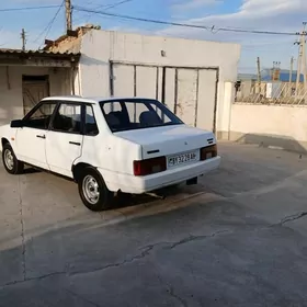 Lada 21099 2000