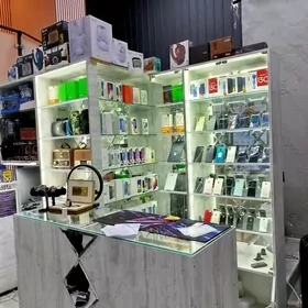 Mebel Marketle we dukanlar üçi