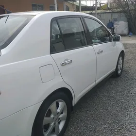 Nissan Versa 2010