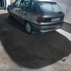 Opel Astra 1995