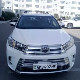 Toyota Highlander 2019