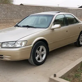 Toyota Camry 1999