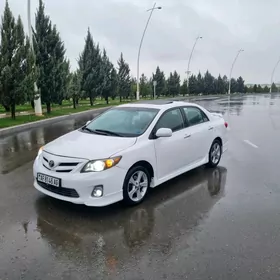 Toyota Corolla 2013